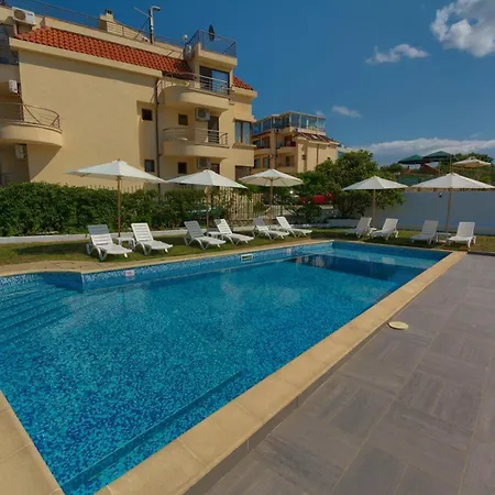 Odyssey Hotel 3*