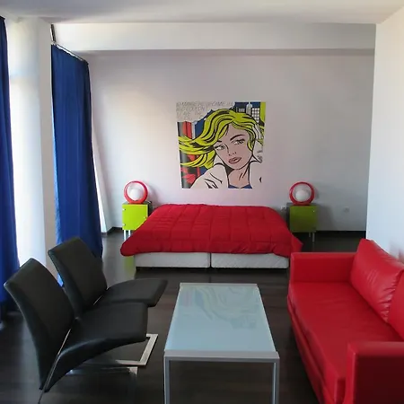 Odyssey Hotel 3*