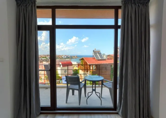 Odyssey Хотел 3*